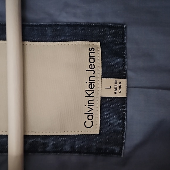 CALVIN KLEIN JEANS Soft Effect Bomber Jacket Size Large - Picture 4 of 9